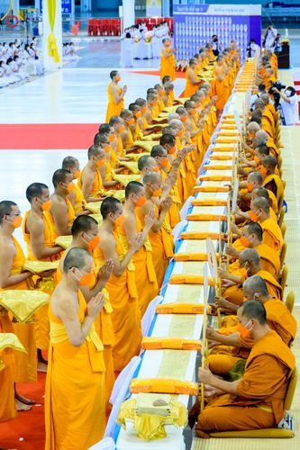 ภาพ No.48569:ประมวลภาพพิธีรำลึกถึงนักสร้างบารมี ในวันมหารำลึก ครั้งที่ 32 ณ วัดพระธรรมกาย