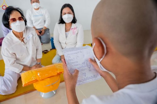 ภาพ No.44586:ประมวลภาพพิธีบรรพชา โครงการบรรพชาสามเณรฟื้นฟูพระพุทธศาสนาทั่วไทย ณ ศูนย์ปฎิบัติธรรมสมุทรปราการ