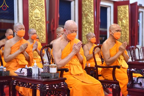 ภาพ No.49680:ประมวลภาพพิธีบำเพ็ญกุศลสวดพระอภิธรรมศพอุทิศถวายพระเดชพระคุณพระเทพวรเวที (บุญศรี ปุญฺญสิริ ป.ธ.4) 