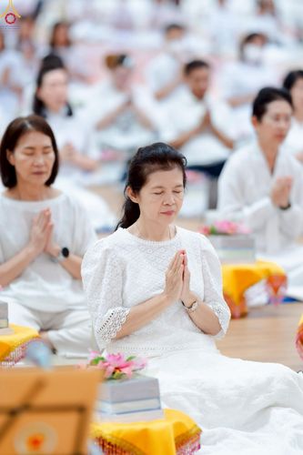 ภาพ No.225403:วันอาทิตย์ที่ 18 พฤษภาคม พ.ศ. 2568 พิธีร่วมบุญการศึกษา พระภิกษุ สามเณร ณ ห้องแก้วสารพัดนึก 2 วัดพระธรรมกาย