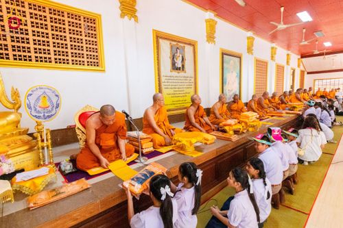 ภาพ No.199051:พิธีทอดผ้าป่าทำนุบำรุงศาสนสถาน ณ วัดบางปลา ตำบลบางปลา อำเภอบางเลน จังหวัดนครปฐม ในโครงการธรรมยาตรา กตัญญูบูชา มหาปูชนียาจารย์ พระมงคลเทพมุนี(สด จนฺทสโร) พระผู้ปราบมาร อนุสรณ์สถาน 7 แห่ง ปีที่ 13 วันที่ 21 มกราคม พ.ศ. 2568