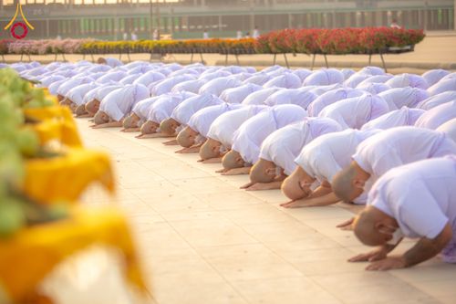 ภาพ No.63197:โครงการอุปสมบทหมู่ บูชาธรรมหลวงพ่อธัมมชโย พ.ศ.2567 ณ ลานธรรม พระมหาธรรมกายเจดีย์ วัดพระธรรมกาย วันที่ 13 เมษายน พ.ศ.2567