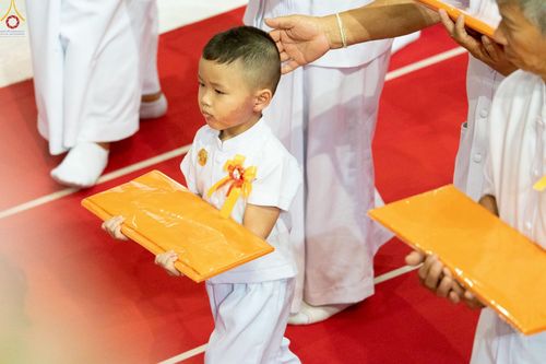 ภาพ No.243984:วันอาทิตย์ที่ 7 กันยายน พ.ศ. 2568 พิธีทอดผ้าป่าสมทบกฐินวัดพระธรรมกาย และสมทบกฐิน 30,000 วัดทั่วไทย ครั้งที่ 2 ณ ห้องแก้วสารพัดนึก 1 วัดพระธรรมกาย