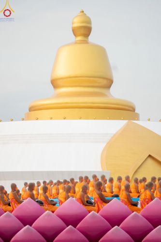 ภาพ No.118523:พิธีตักบาตรพระธรรมยาตรา ปีที่ 12 ณ อนุสรณ์สถานลำดับที่ 5 สถานที่เผยแผ่วิชชาธรรมกายครั้งแรก อนุสรณ์สถานบางปลา จ.นครปฐม วันที่ 25 มกราคม พ.ศ. 2567