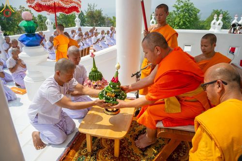 ภาพ No.63059:Photo Story  มหัศจรรย์วัดดงดินแดง Episode 2 โครงการบรรพชาอุปสมบทหมู่ ฟื้นฟูพระพุทธศาสนาทั่วไทย ณ วัดดงดินแดง อ.อมก๋อย จ.เชียงใหม่ วันที่ 3 เมษายน พ.ศ. 2567