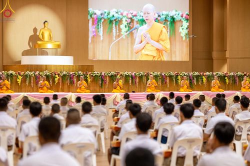 ภาพ No.152892:อบรมเชิงปฎิบัติการจัดกิจกรรมทอดกฐินสัมฤทธิ์ และพิธีมอบผ้าไตรประธานกฐินสัมฤทธิ์เด็กดี V-Star ประจำปีพุทธศักราช 2567  วันเสาร์ที่ 7 กันยายน พ.ศ.2567 ณ สภาธรรมกายสากล วัดพระธรรมกาย