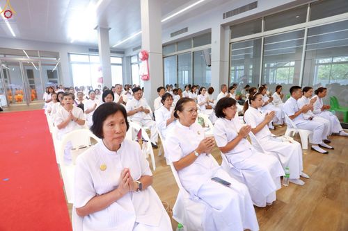 ภาพ No.249240:วันที่ 20 กันยายน พ.ศ. 2568 พิธีประดิษฐานรูปหล่อหลวงปู่วัดปากน้ำ ภาษีเจริญ ณ วิหารพระมงคลเทพมุนี (สด จนฺทสโร) ศูนย์ปฏิบัติธรรมภูเก็ต จ.ภูเก็ต