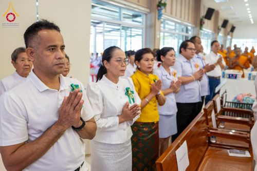 ภาพ No.212487:วันเสาร์ที่ 22 มีนาคม พ.ศ. 2568 พิธีถวายสังฆทานแด่คณะสงฆ์ 323 วัด ปีที่ 21 ครั้งที่ 175 พิธีมอบกองทุนหนุนแรงใจช่วยครูใต้ ปีที่ 18 ครั้งที่ 139 และพิธีทำบุญอุทิศส่วนกุศลให้ผู้วายชนม์ ณ ศูนย์ปฏิบัติธรรมภาคใต้ อำเภอบางกล่ำ จังหวัดสงขลา