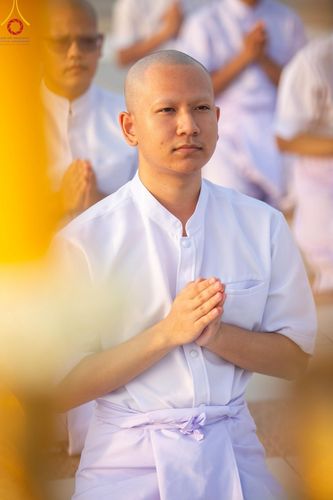 ภาพ No.217008:วันเสาร์ที่ 12 เมษายน พ.ศ. 2568 พิธีเวียนประทักษิณรอบพระมหาธรรมกายเจดีย์  พิธีวันทาเจดีย์ พิธีขอขมาและมอบผ้าไตร ในโครงการอุปสมบทหมู่ บูชาธรรมหลวงพ่อธัมมชโย, โครงการธรรมทายาท ระดับอุดมศึกษา รุ่นที่ 52 ,  โครงการบวชพระนานาชาติ AEC & WAB CEO รุ่นที่ 4 , ณ ว