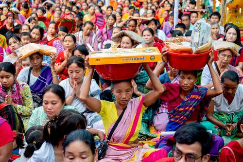 ภาพ No.257563:วันที่ 17 ตุลาคม พ.ศ. 2568 พิธีทอดกฐินสมทบวัดกัลยาณมิตรต่างประเทศ  บูชาธรรม 81 ปี หลวงพ่อธัมมชโย ณ ศูนย์ปฏิบัติธรรมไมตรีปูร์ เมืองคาร์การชารี ประเทศบังกลาเทศ 