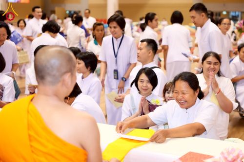 ภาพ No.232570:วันอาทิตย์ที่ 6 กรกฏาคม พ.ศ. 2568 พิธีมุทิตาสักการะพระครูสัญญาบัตร ปีพุทธศักราช 2568 ณ ห้องแก้วสารพัดนึก2 สภาธรรมกายสากล วัดพระธรรมกาย