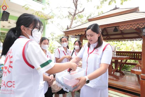 ภาพ No.117009:V.16 เป็นทีม การเตรียมงาน เก็บงาน การรับบุญของเจ้าหน้าที่หน่วยงานต่างๆ เพื่อโครงการธรรมยาตรา กตัญญูบูชามหาปูชนียาจารย์ พระมงคลเทพมุนี (สด จนฺทสโร) พระผู้ปราบมาร อนุสรณ์สถาน 7 แห่ง ปีที่ 12 ระหว่างวันที่ 2 - 31 มกราคม พ.ศ. 2567