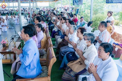 ภาพ No.133500:พิธีขอขมารับผ้าไตร, พิธีบรรพชาสามเณร, สามเณรออกบิณฑบาต ในโครงการบรรพชาสามเณร ฟื้นฟูพระพุทธศาสนาทั่วไทย  ณ ศูนย์ปฏิบัติธรรม และอบรมเยาวชนเมืองยะลา วันที่ 3 เมษายน พ.ศ. 2567