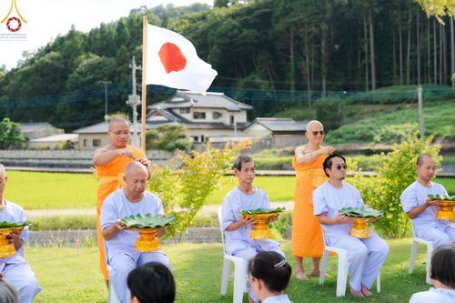 ภาพ No.147484:พิธีตัดปอยผม ขอขมา มอบบาตร ผ้าไตร โครงการปฐมอุปสมบท สมโภชอุโบสถ บูชาธรรม 80 ปี หลวงพ่อธัมมชโย ณ วัดพระธรรมกายโทชิหงิ ประเทศญี่ปุ่น วันพฤหัสบดีที่ 8 สิงหาคม พ.ศ. 2567