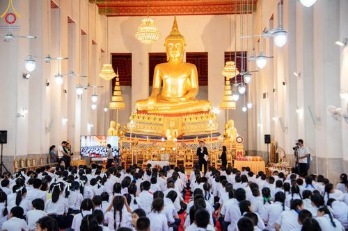 ภาพ No.184958:กิจกรรมวันรวมพลังเด็กดี V-Star ผู้นำฟื้นฟูศีลธรรมโลก กรุงเทพมหานคร ณ วัดมหาธาตุยุวราชรังสฤษฎิ์ราชวรมหาวิหาร กรุงเทพมหานคร ในวันที่ 13 ธันวาคม พ.ศ. 2567