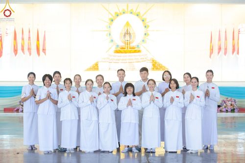 ภาพ No.186630:V.48 ผลงาน V-Peace ปลายปี 2567 ภาพโดย : ช่างภาพ V-Peace และ ช่างภาพศูนย์ภาพนิ่ง