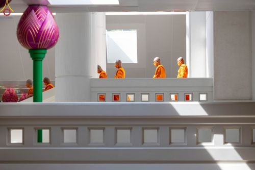 ภาพ No.84266:พิธีขอบรรพชา , พิธีขอสรณคมน์และศีล ,  พิธีรับบาตร , พิธีอุปสมบท ในโครงการบรรพชาอุปสมบทหมู่ธรรมทายาทรุ่นเข้าพรรษา และโครงการบรรพชาสามเณรโรงเรียนนานาชาติ รุ่นที่ 12 ณ โบสถ์พระไตรปิฎก วัดพระธรรมกาย วันที่ 22 กรกฎาคม พ.ศ. 2566