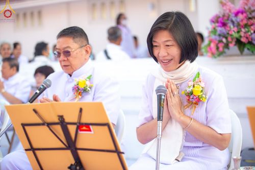 ภาพ No.197696:พิธีตักบาตรพระธรรมยาตรา ณ อนุสรณ์สถานลำดับที่ 4 สถานที่เกิดด้วยกายธรรม วัดโบสถ์(บน) ต.บางคูเวียง จ.นนทบุรี ในโครงการธรรมยาตรา กตัญญูบูชา มหาปูชนียาจารย์ พระมงคลเทพมุนี(สด จนฺทสโร) พระผู้ปราบมาร อนุสรณ์สถาน 7 แห่ง ปีที่ 13 วันที่ 19 มกราคม พ.ศ. 2568