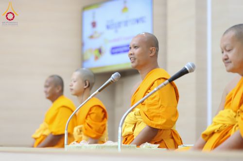 ภาพ No.327610:วันอาทิตย์ที่ 3 พฤษภาคม พ.ศ. 2569 พิธีบูชาข้าวพระและทอดผ้าระบบไฟฟ้า สุขพิมาน ศูนย์ปฏิบัติธรรมพัทลุง