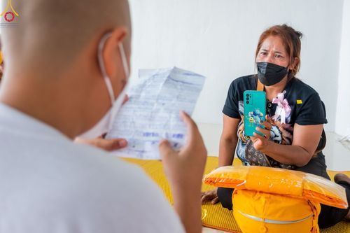 ภาพ No.44587:ประมวลภาพพิธีบรรพชา โครงการบรรพชาสามเณรฟื้นฟูพระพุทธศาสนาทั่วไทย ณ ศูนย์ปฎิบัติธรรมสมุทรปราการ