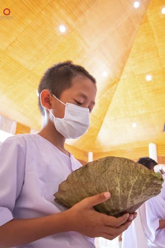 ภาพ No.44830:ประมวลภาพพิธีบรรพชา ในโครงการบรรพชาสามเณรฟื้นฟูพระพุทธศาสนาทั่วไทย ณ ศูนย์อบรมเยาวชนบางปะหัน