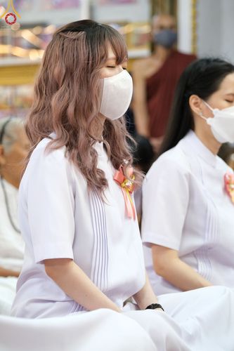 ภาพ No.47903:ประมวลภาพมูลนิธิธรรมกาย ถวายเทียนพรรษา อัญเชิญพระธาตุถวายวัดเถรวาทเวียดนาม