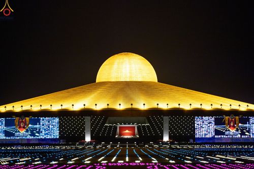 ภาพ No.46313:ประมวลภาพพิธีจุดวิสาขประทีป 2565 ณ วัดพระธรรมกาย