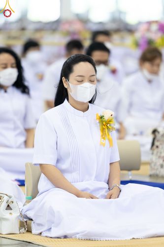 ภาพ No.52300:ประมวลภาพพิธีบูชาข้าวพระ (วันอาทิตย์ต้นเดือนตุลาคม) ณ วัดพระธรรมกาย จ.ปทุมธานี 