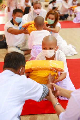 ภาพ No.44940:ประมวลภาพพิธีบรรพชา ในโครงการบรรพชาสามเณรฟื้นฟูพระพุทธศาสนาทั่วไทย ณ ศูนย์อบรมเยาวชนกาญจนบุรี