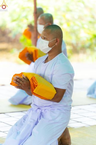 ภาพ No.43677:เมืองโบราณ ร่วมกับกองนครหลวง 6 จัดพิธีบรรพชาถวายเป็นพุทธบูชา