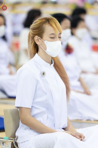 ภาพ No.52302:ประมวลภาพพิธีบูชาข้าวพระ (วันอาทิตย์ต้นเดือนตุลาคม) ณ วัดพระธรรมกาย จ.ปทุมธานี 