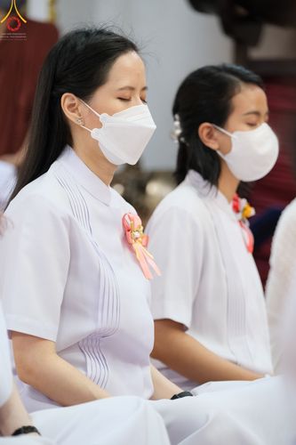 ภาพ No.47902:ประมวลภาพมูลนิธิธรรมกาย ถวายเทียนพรรษา อัญเชิญพระธาตุถวายวัดเถรวาทเวียดนาม