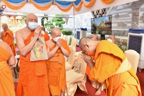 ภาพ No.51889:พิธีพระราชทานเพลิงศพพระเทพวรเวที (บุญศรี ปุญฺญสิริ น.ธ.เอก, ป.ธ.๔) อดีตผู้ช่วยเจ้าอาวาสวัดปากน้ำ 