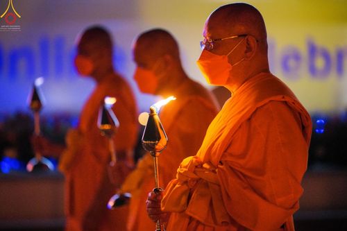 ภาพ No.43440:ประมวลภาพวันมาฆบูชา ประจำปี พ.ศ. 2565 ณ วัดพระธรรมกาย