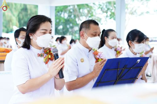 ภาพ No.52150:ประมวลภาพพิธีสักการะพระมงคลเทพมุนี (สด จนฺทสโร) ณ ศูนย์ปฏิบัติธรรมพระมงคลเทพมุนี