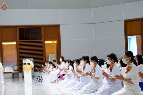 ภาพ No.50565:ประมวลภาพพิธีทอดผ้าป่าระบบไฟฟ้าถาวร ณ ศูนย์ปฏิบัติธรรมพระมงคลเทพมุนี