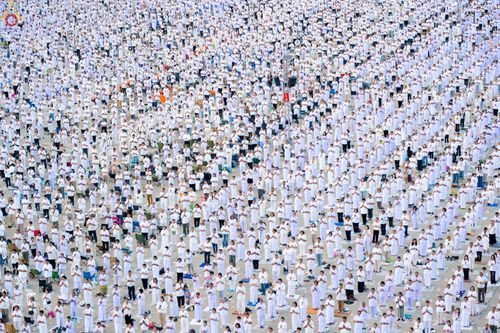 ภาพ No.307814:วันที่ 31 มกราคม พ.ศ. 2569 พิธีจุดประทีปธรรมถวายเป็นพุทธบูชา  และบูชาธรรมมหาปูชนียาจารย์ (ภาพชุดที่ 2) ณ วัดพระธรรมกาย ปทุมธานี ในโครงการธรรมยาตรา กตัญญูบูชา มหาปูชนียาจารย์ พระมงคลเทพมุนี(สด จนฺทสโร) พระผู้ปราบมาร อนุสรณ์สถาน 7 แห่ง ปีที่ 14