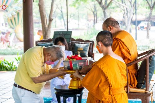 ภาพ No.44755:ประมวลภาพพิธีบรรพชา ในโครงการบรรพชาสามเณร ฟื้นฟูพระพุทธศาสนาทั่วไทย ณ เมืองโบราณ