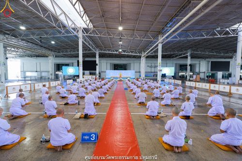 ภาพ No.40013:พิธีตัดปอยผม ปลงผม ขอขมารับผ้าไตรและพิธีบรรพชา ในโครงการอุปสมบท บูชาธรรมมหาปูชนียาจารย์ ประจำปี 2564 ชุดที่ 8