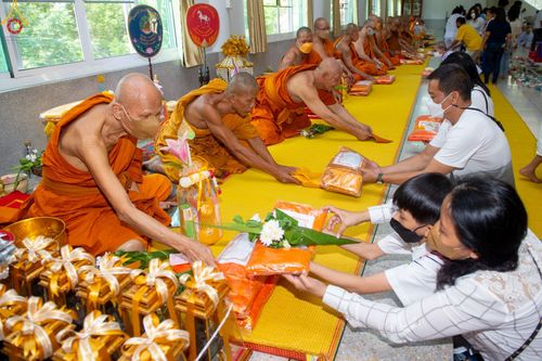 ภาพ No.52741:ประมวลภาพพิธีทอดกฐินสามัคคี ณ วัดเกตุคีรี จังหวัดนครสวรรค์ (วันที่ 13 ตุลาคม พ.ศ. 2565)