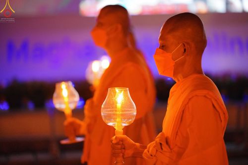 ภาพ No.43439:ประมวลภาพวันมาฆบูชา ประจำปี พ.ศ. 2565 ณ วัดพระธรรมกาย