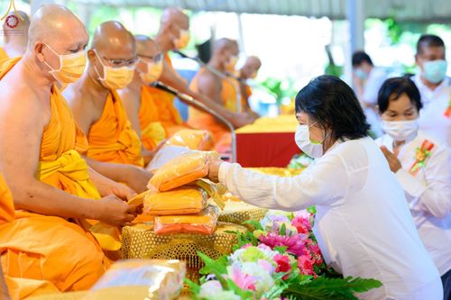 ภาพ No.56293:ประมวลภาพพิธีทอดกฐินสามัคคี ณ ศูนย์อบรมเยาวชนผาสุกวนิช (วันที่ 23 ตุลาคม พ.ศ. 2565)