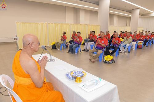 ภาพ No.321102:วันที่ 10 เมษายน พ.ศ.2569 โครงการส่งเสริมและสนับสนุนการเรียนรู้สำหรับผู้สูงอายุ ประจำปีงบประมาณ พ.ศ.2569 จัดโดย ฝ่ายสังคมสงเคราะห์ กองสวัสดิการสังคม องค์การบริหารตำบลคลองสาม จ.ปทุมธานี ณ วัดพระธรรมกาย