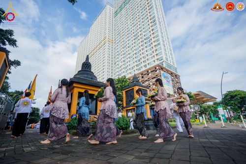 ภาพ No.283607:วันเสาร์ที่ 20 ธันวาคม  2568 พิธีบรรพชาสามเณร ณ ประเทศอินโดนีเซีย