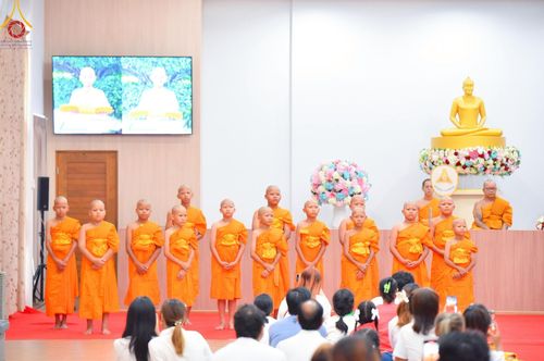 ภาพ No.216538:วันอังคารที่ 8 เม.ย. พ.ศ. 2568 พิธีบรรพชาสามเณร ณ ศูนย์ปฏิบัติธรรมเขาคิชฌกูฏ จันทบุรี