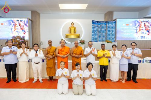 ภาพ No.212476:วันเสาร์ที่ 22 มีนาคม พ.ศ. 2568 พิธีถวายสังฆทานแด่คณะสงฆ์ 323 วัด ปีที่ 21 ครั้งที่ 175 พิธีมอบกองทุนหนุนแรงใจช่วยครูใต้ ปีที่ 18 ครั้งที่ 139 และพิธีทำบุญอุทิศส่วนกุศลให้ผู้วายชนม์ ณ ศูนย์ปฏิบัติธรรมภาคใต้ อำเภอบางกล่ำ จังหวัดสงขลา