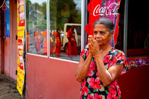 ภาพ No.139905:PhotoStory มหาศรัทธา ธรรมยาตราศรีลังกา EP.2 พิธีเปิดโครงการสยาม-ลังกา ธรรมยาตรา ฉลองเทศกาลวิสาขบูชาแห่งชาติ ศรีลังกา บูชาธรรม 80 ปีหลวงพ่อธัมมชโย เมื่อวันที่ 17 พฤษภาคม พ.ศ. 2567
