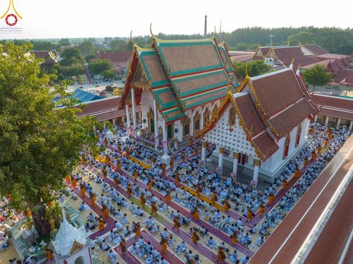 ภาพ No.110436:พิธีต้อนรับพระธรรมยาตรา ในโครงการธรรมยาตรากตัญญูบูชา มหาปูชนียาจารย์ พระมงคลเทพมุนี(สด จนฺทสโร) พระผู้ปราบมาร อนุสรณ์สถาน 7 แห่ง ปีที่ 12 วันที่ 11 มกราคม พ.ศ. 2567 ณ อนุสรณ์สถานลำดับที่ 3 สถานที่เกิดใหม่ในเพศสมณะ วัดสองพี่น้อง จ.สุพรรณบุรี