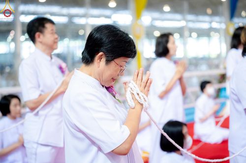 ภาพ No.151492:พิธีจุดเทียนใจ ไฟนิรันดร์ อนันตชัย ณ สภาธรรมกายสากล วัดพระธรรมกาย วันอาทิตย์ต้นเดือนที่ 1 กันยายน พ.ศ. 2567