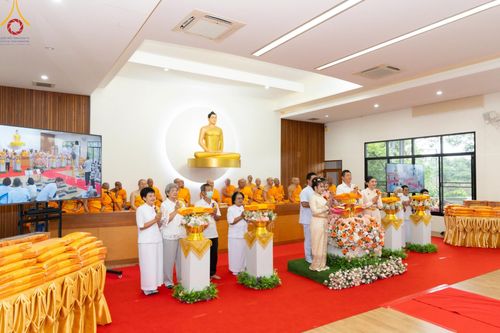 ภาพ No.162954:โครงการกฐินสามัคคีทั่วไทย 30,000 วัด บูชาธรรม 80 ปี หลวงพ่อธัมมชโย โดย คณะศิษยานุศิษย์วัดพระธรรมกาย ณ ศูนย์ปฎิบัติธรรมจันทบุรี วันที่ 18 ตุลาคม พ.ศ. 2567